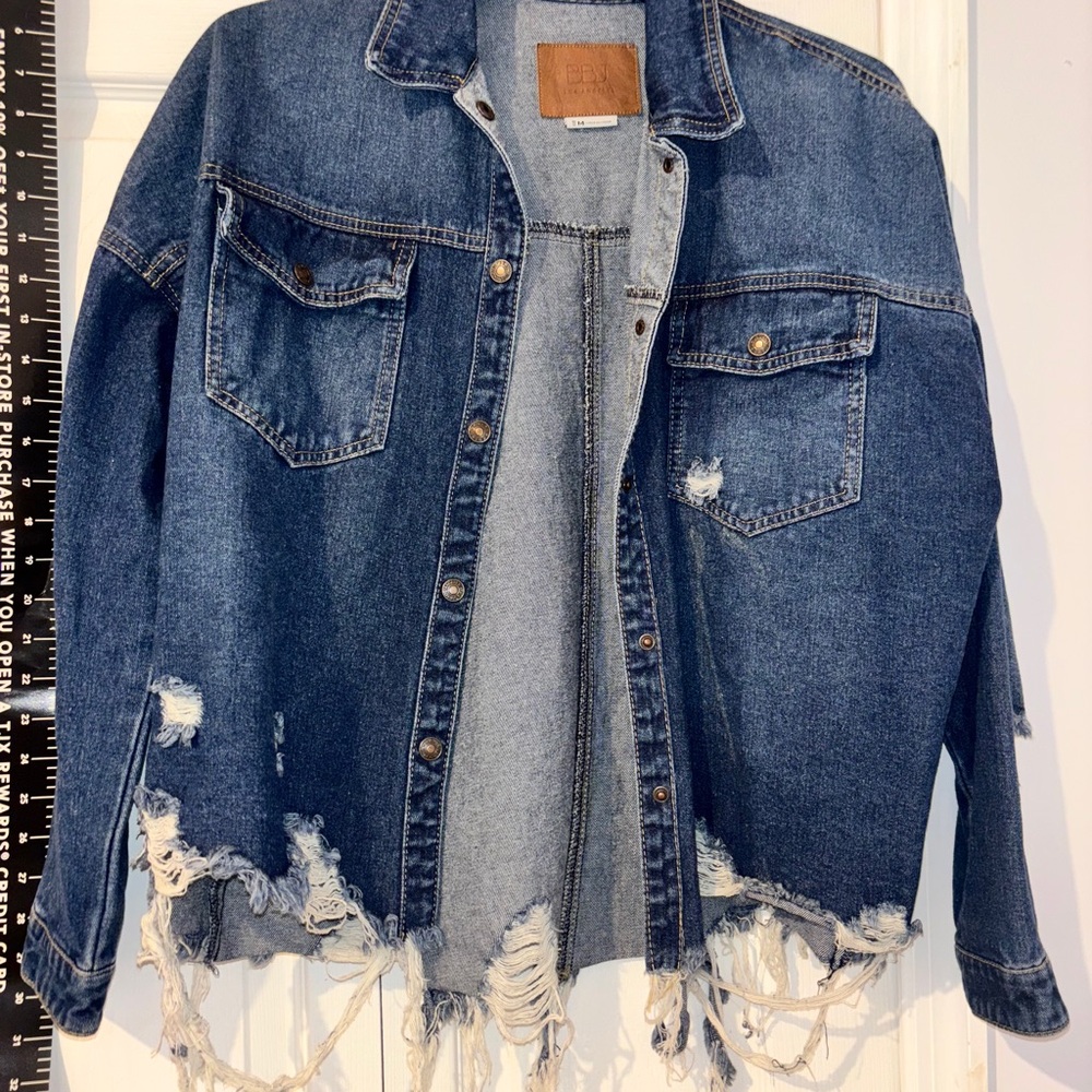 Distressed Denim Jacket brand new nwot rare thrashed ladies M - Picture 2 of 15